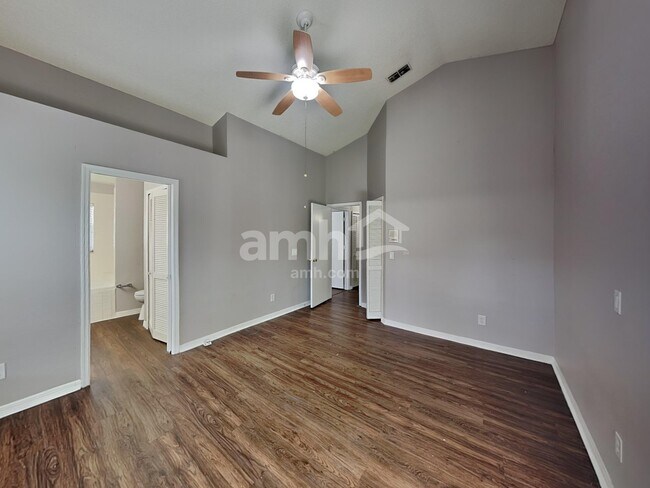 Building Photo - 139 N Cervidae Dr