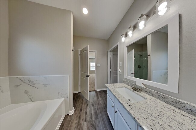 Building Photo - 20834 Clay Landing Ln