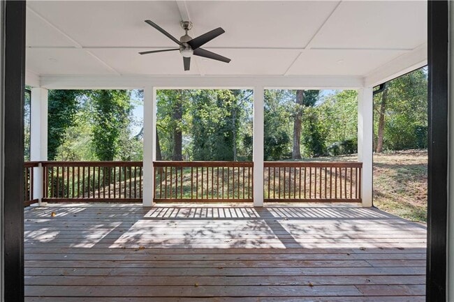 Building Photo - 1331 Diamond Ave SE