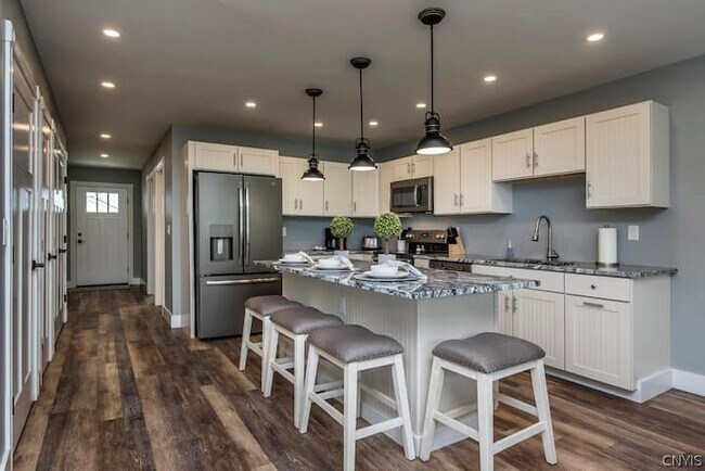 Building Photo - 103 Sand Piper