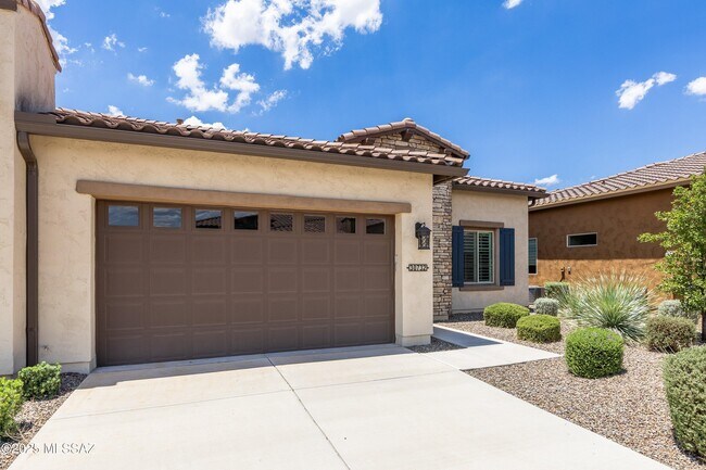Building Photo - 30732 S Osprey Dr