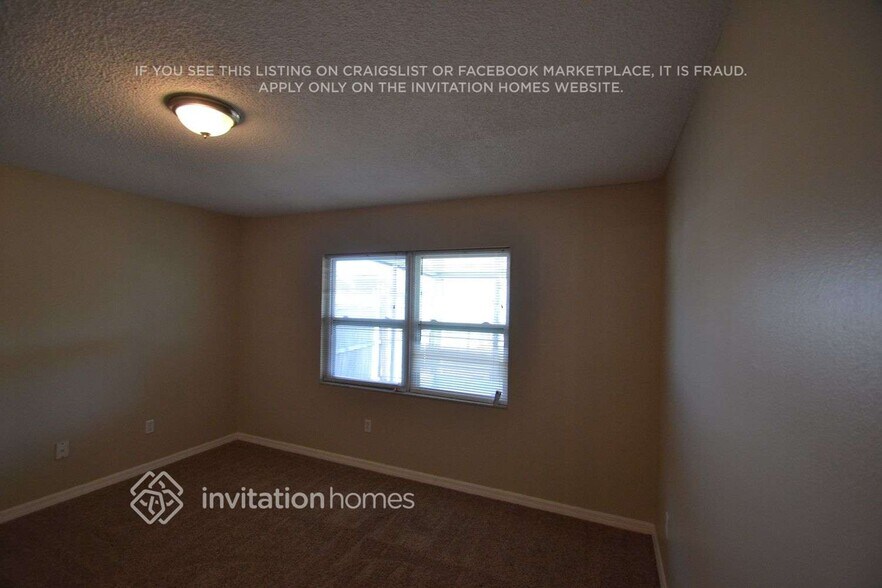 Building Photo - 4636 E Eastwind Dr