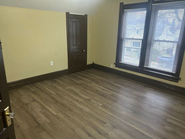 Building Photo - 946 Butler St