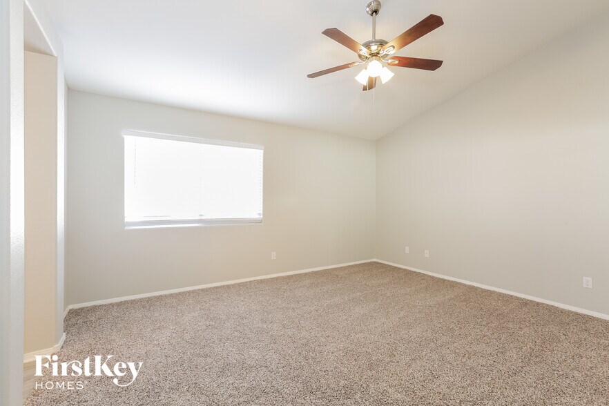 Building Photo - 6270 Bruma Ave