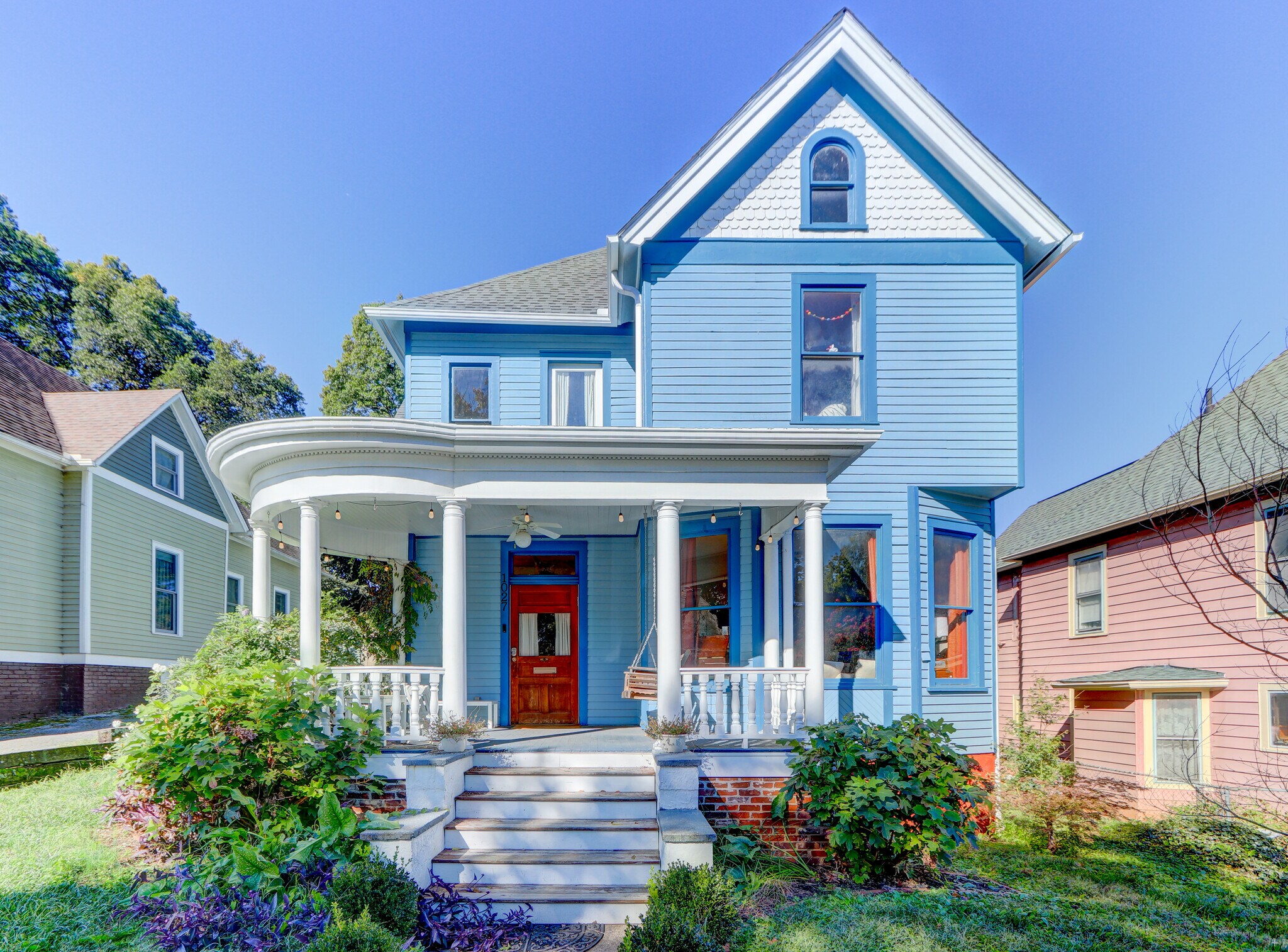 Building Photo - 1027 Eleanor St