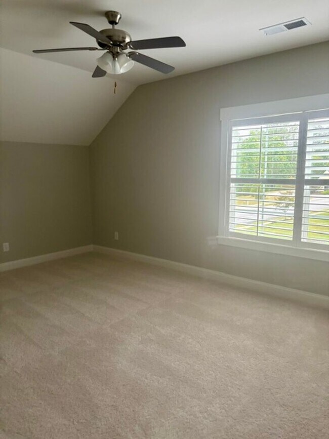 Building Photo - 4304 Sabal Dr