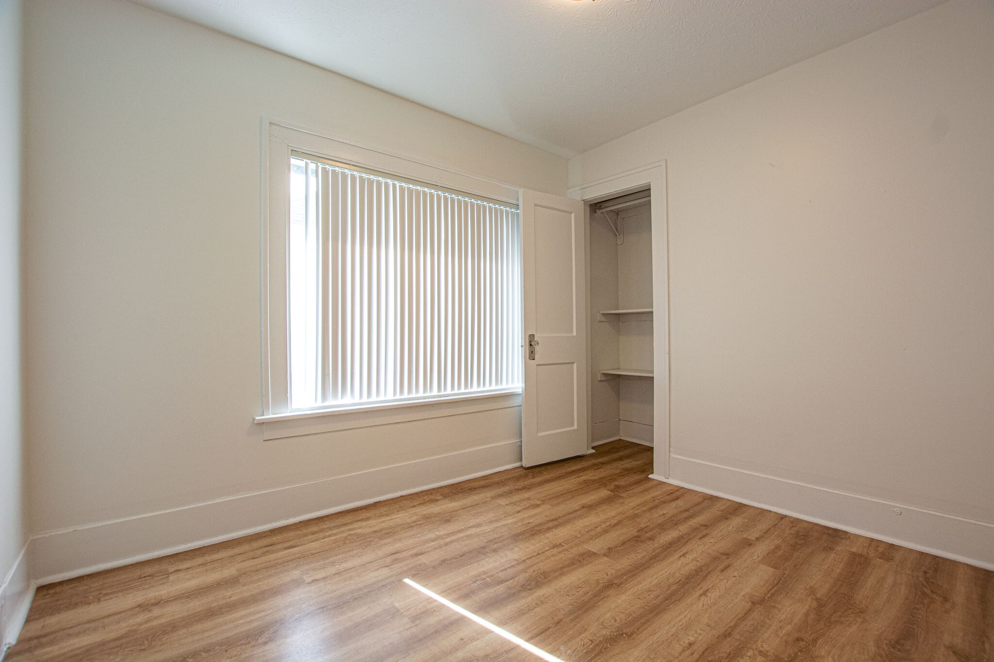 Building Photo - 106 N 38th St