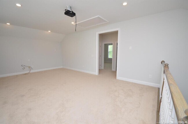 Building Photo - 8508 Secreto Dr