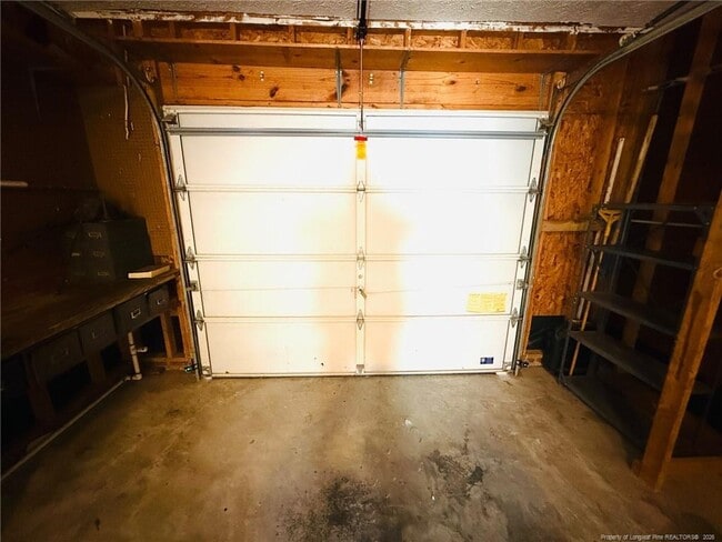 Building Photo - 1750 Renwick Dr