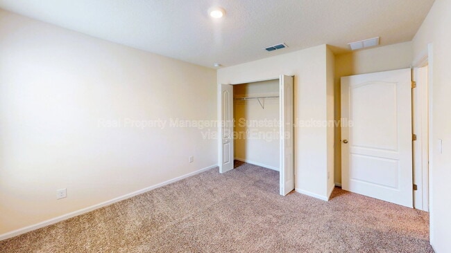 Building Photo - 89 Logrono Ct