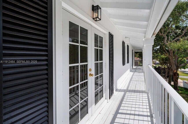 Building Photo - 1457 Certosa Ave