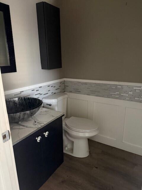 Building Photo - 414 Brittany Dr