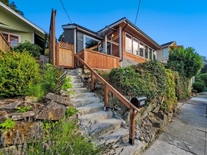 Building Photo - Remodeled Alki Beach Home with Puget Sound Views