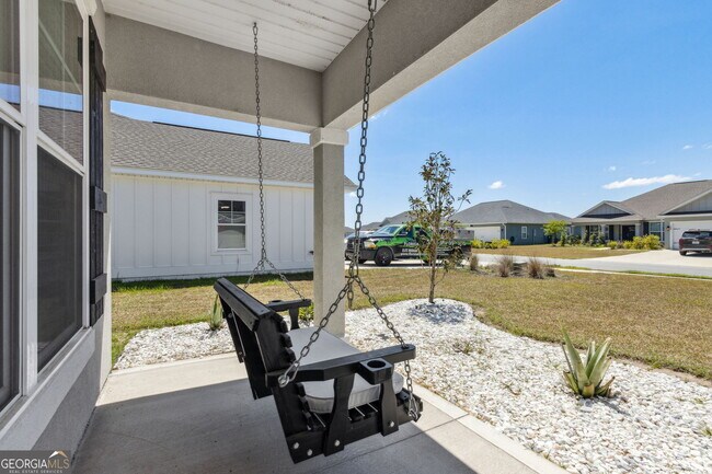 Building Photo - 166 Verano St