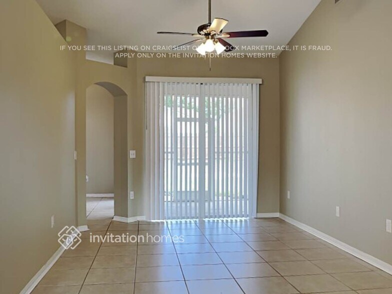 Building Photo - 12708 Shadowcrest Ct