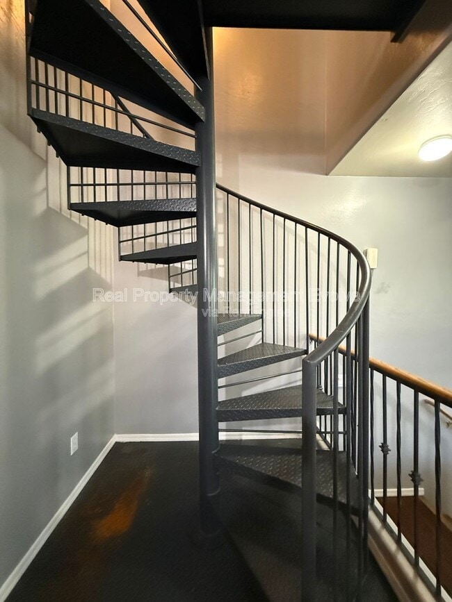 Building Photo - 4274 E Jasper Dr