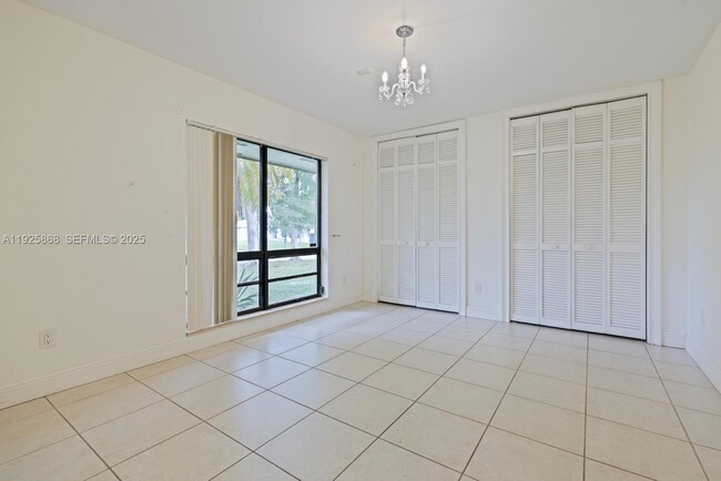 Building Photo - 7860 SW 173rd Terrace