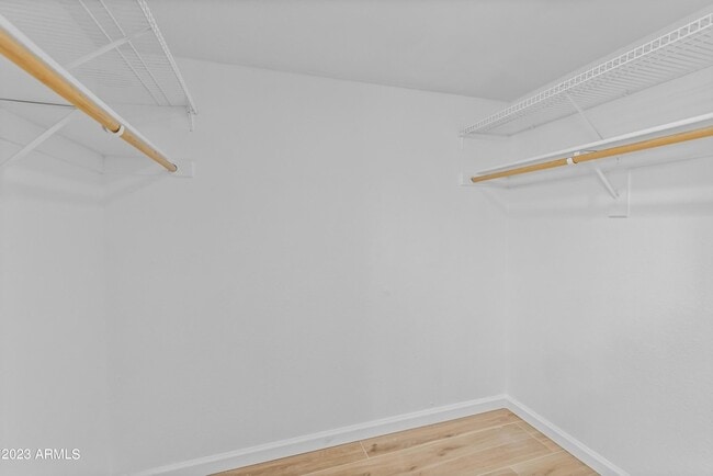 Building Photo - 860 N McQueen Rd
