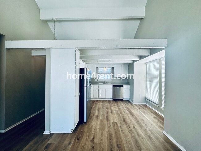 Building Photo - Newer LVP Flooring, Paint and SS Appliance...