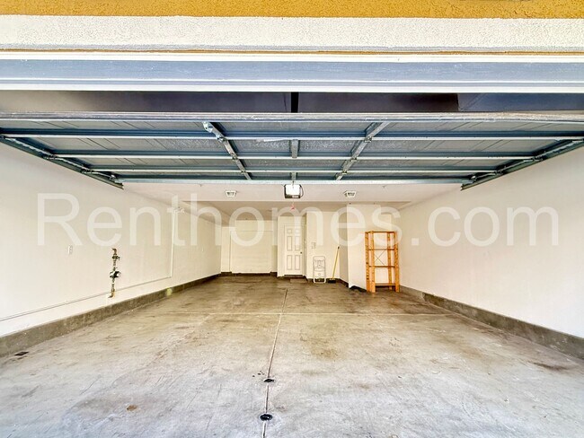 Building Photo - 8926 Spectrum Center Blvd