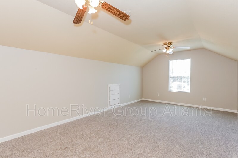 Building Photo - 112 Tyler Way