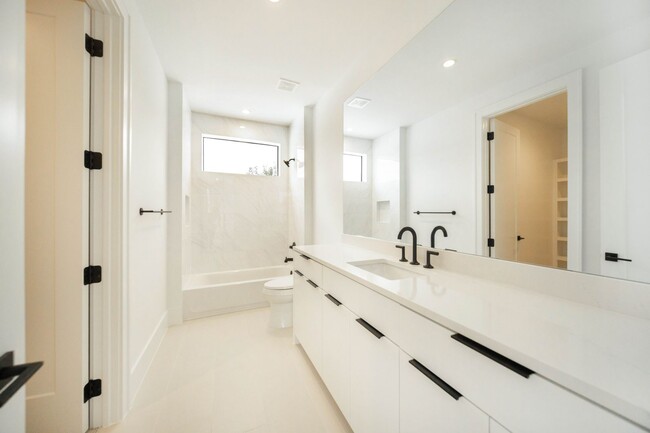 Building Photo - Coming Soon!!! 2023-built home at Preston ...