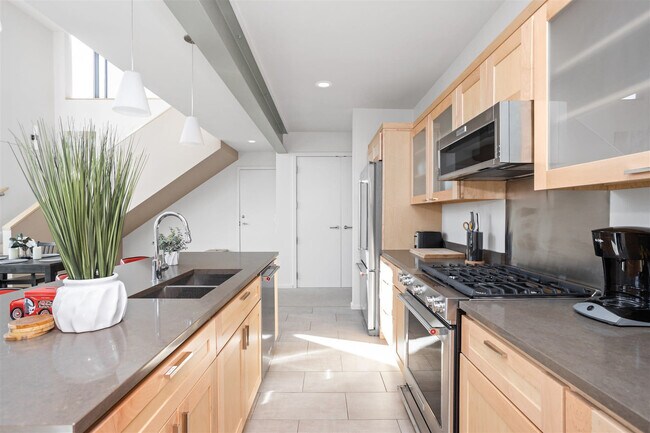 Building Photo - 888 Massachusetts Ave