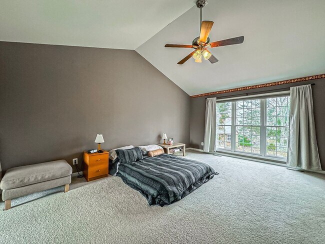 Building Photo - Fantastic 4 Bed 3.5 Bath Colonial Home Sitting On A Large Private Lot In Desired Old Bridges Estates