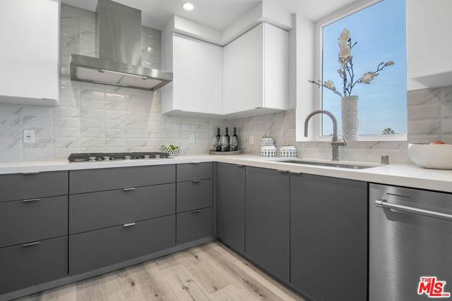 Building Photo - 1226 S Bedford St