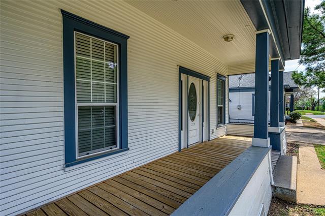 Building Photo - 108 N Eddy Ave