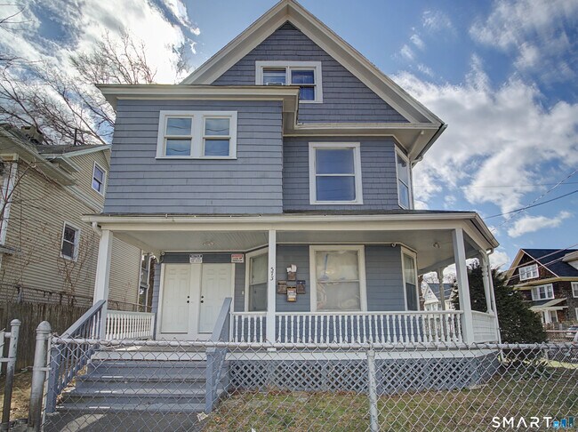 Building Photo - 373 Wood Ave