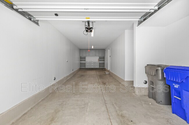 Building Photo - 2065 Fifth Avenue - 1