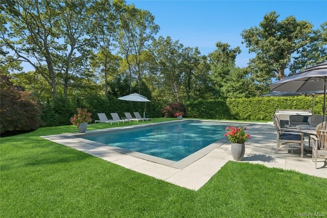 Primary Photo - 13 Sherwood Rd