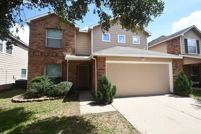 Building Photo - 24406 Lakecrest Village Dr