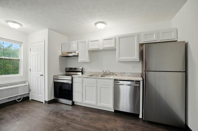 Building Photo - 501 Kristina Dr