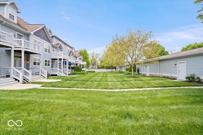 Building Photo - 2405 N Park Ave