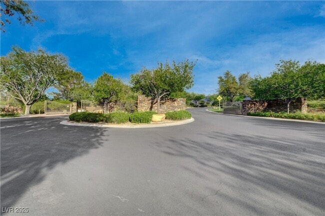 Building Photo - 7 Kennesaw Rd