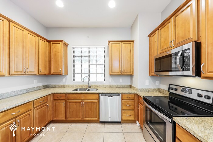 Building Photo - 4241 Pebble Creek Pkwy