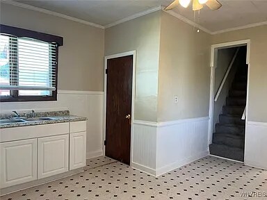 Building Photo - 50 Ideal St