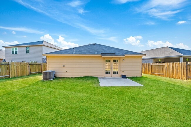 Building Photo - 20742 Nala Bear Dr