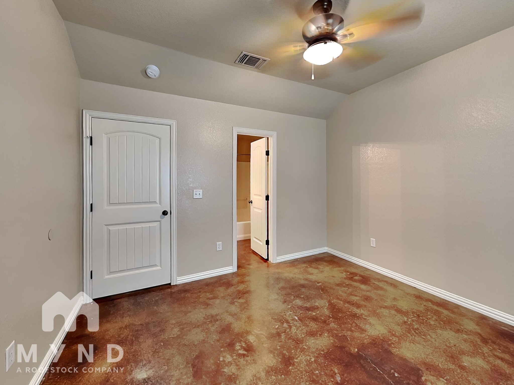 Building Photo - 112 Jolin Ln