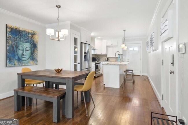 Building Photo - 2026 Harwinor Rd SE