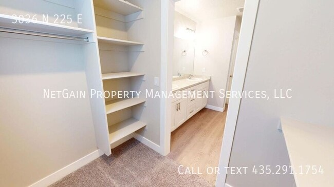 Building Photo - 3036 225 E