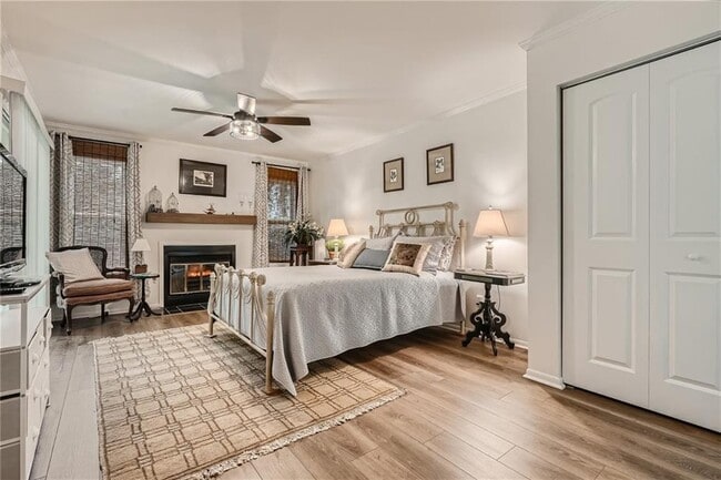 Building Photo - 15 Little Silver Ct