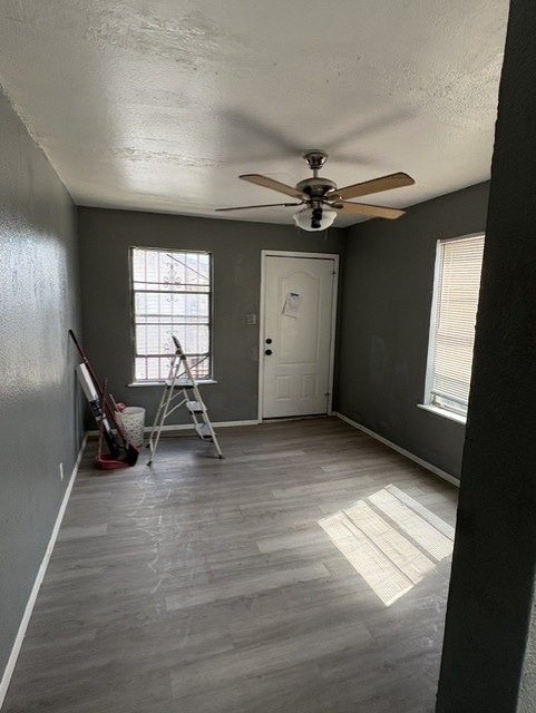 Building Photo - 2513 Quintana Rd