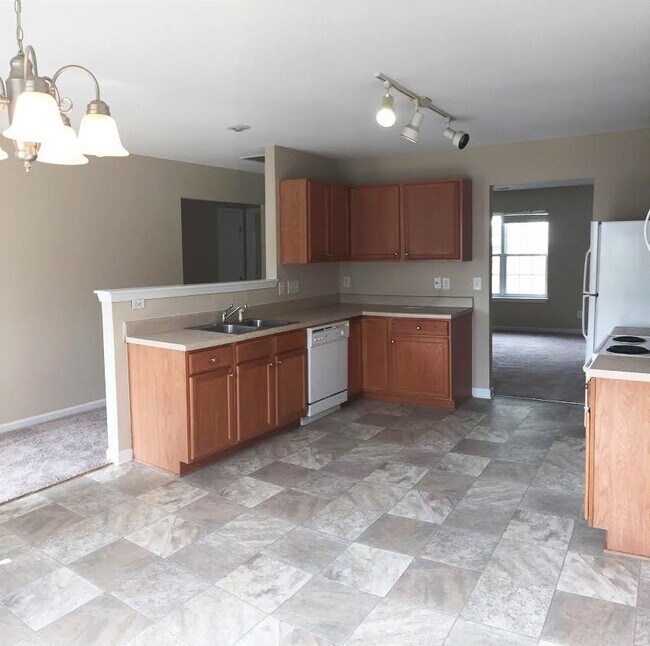Building Photo - 4713 Fewell Rd