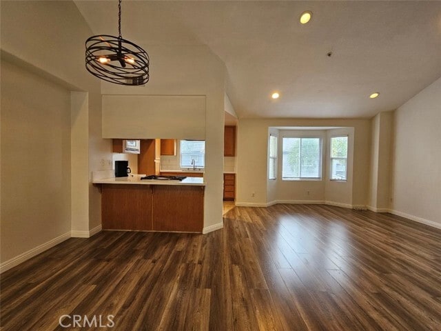 Building Photo - 1345 W Hillandale Ave