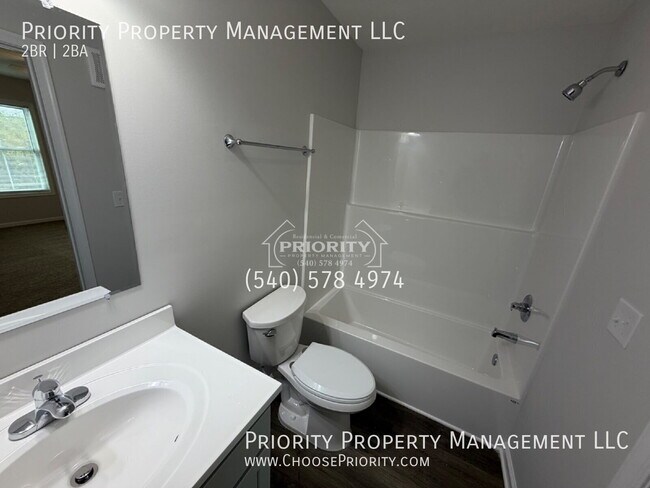 Building Photo - 2958 Locust Grv Ct