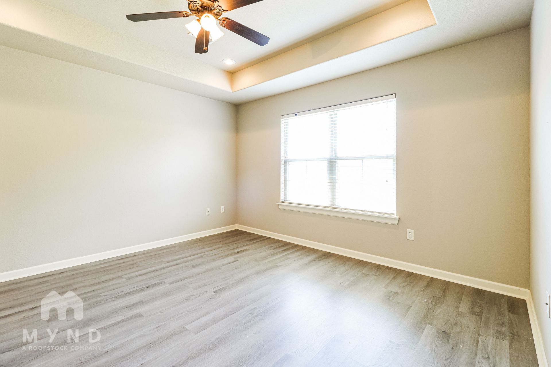 Building Photo - 430 Ravenna Dr