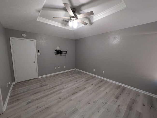 Building Photo - 3570 Briar Creek Dr